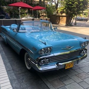 Meet your Posher, Amir